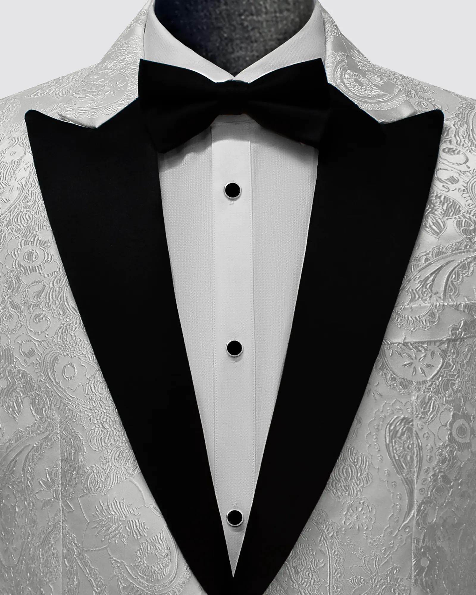 BV Ivory Paisley Peak Lapel Tuxedo - Image 3